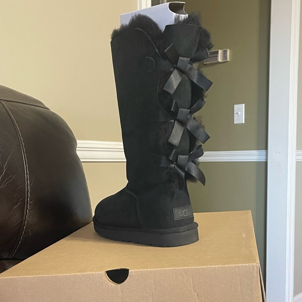 Tall Bailey Bow Uggs
